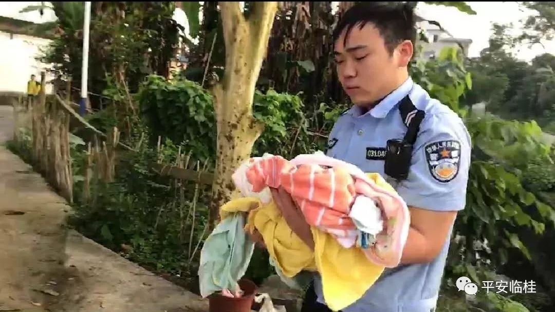 刚出生男婴被遗弃在桂林街边,父母究竟是谁…_婴儿