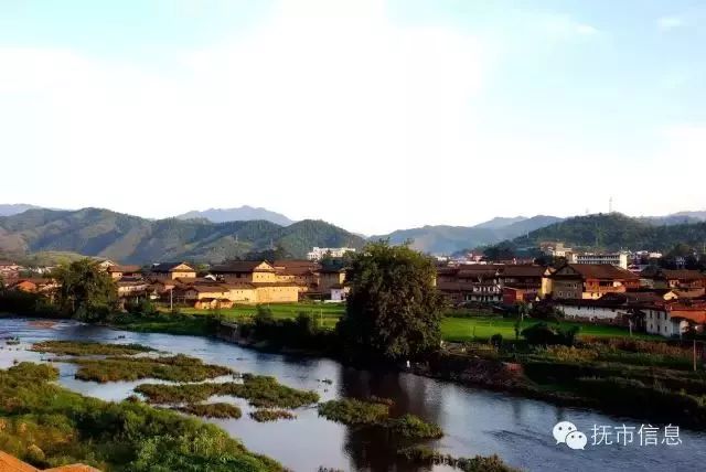2019福建最美乡村入围推介永定抚市镇社前村