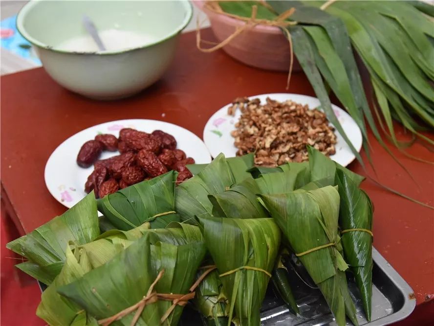 春节游西安：领略历史文化，品尝特色美食，感受浓厚节日氛围