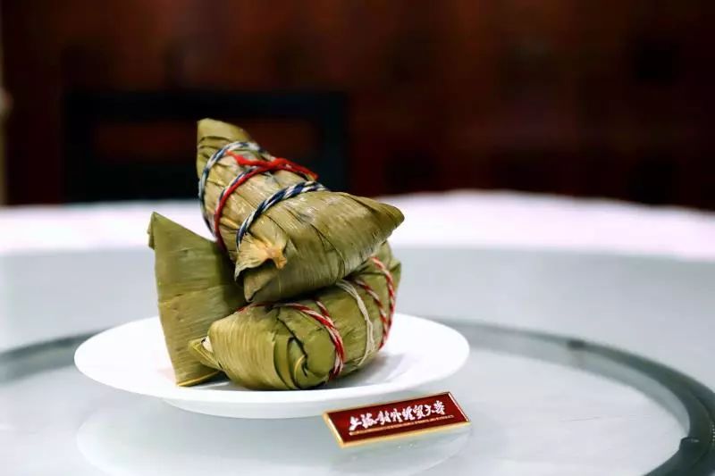 祝福高"粽"!上海对外经贸大学与你一见"粽"情