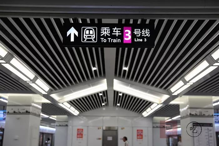 南宁人喜提地铁3号线两个网红站点靓爆镜部分列车南宁造