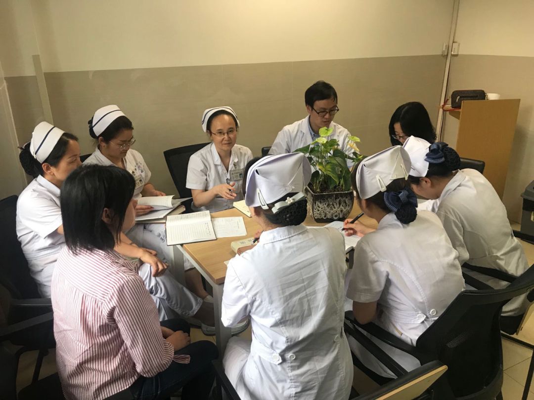 湘雅二医院精神科护理专科发展小组召开第五次工作会议