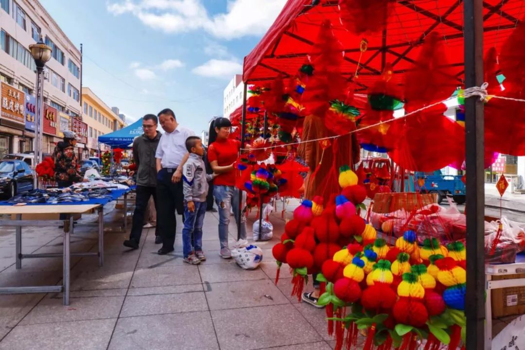 虎林人民端午寄情石青山