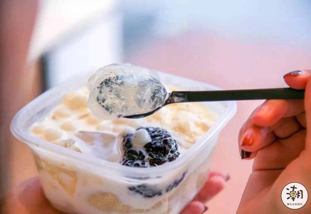 成都人的胃没有冰粉就会燃烧