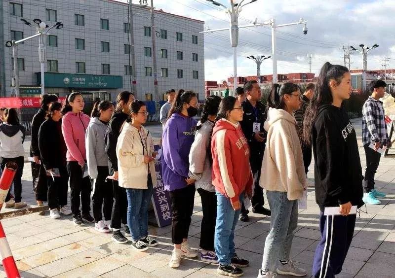 天峻:直击高考第一天