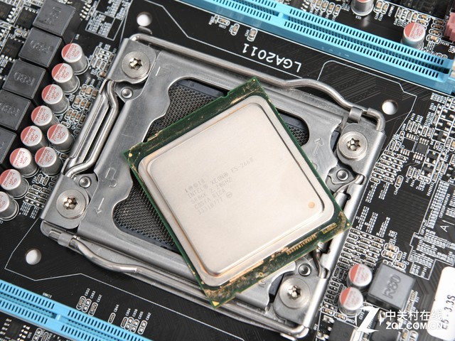 Intel E3/E5处理器为什么让“垃圾佬”痴迷