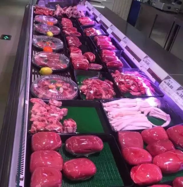 超市夏季肉品陈列欣赏