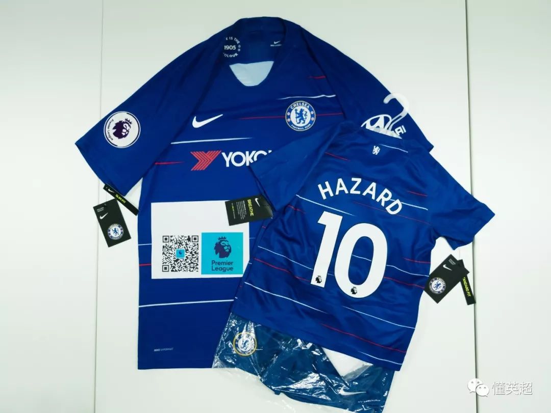 2件阿扎尔切尔西2018-19赛季第二客场球衣想要得到阿扎尔球衣很简单