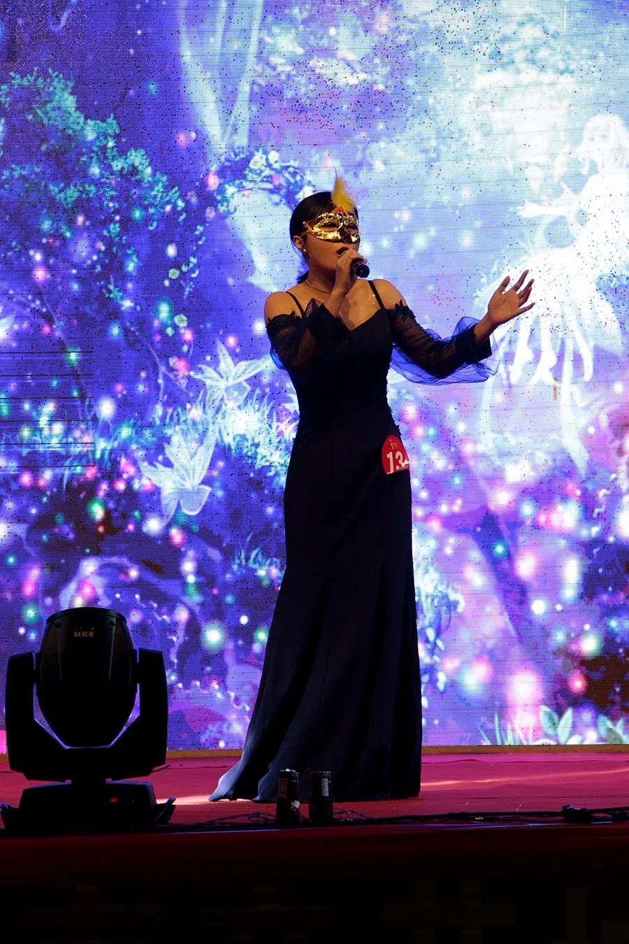 【爆笑恭城话】女神约我出去居然要求我带这个东西!