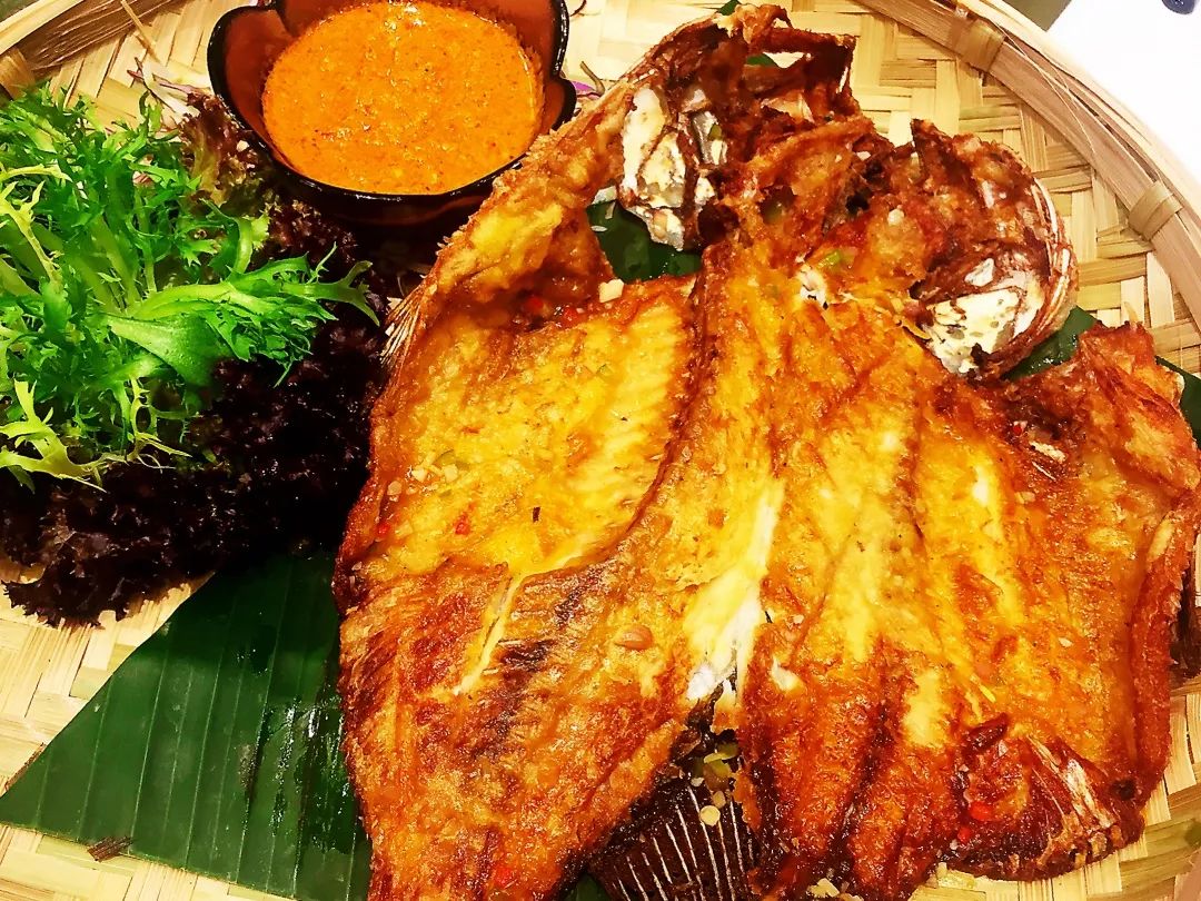 烤鱼傣味牛排,羊排,鸡排,鱿鱼马来西亚沙爹羊肉串,牛肉串烧烤煎炸类