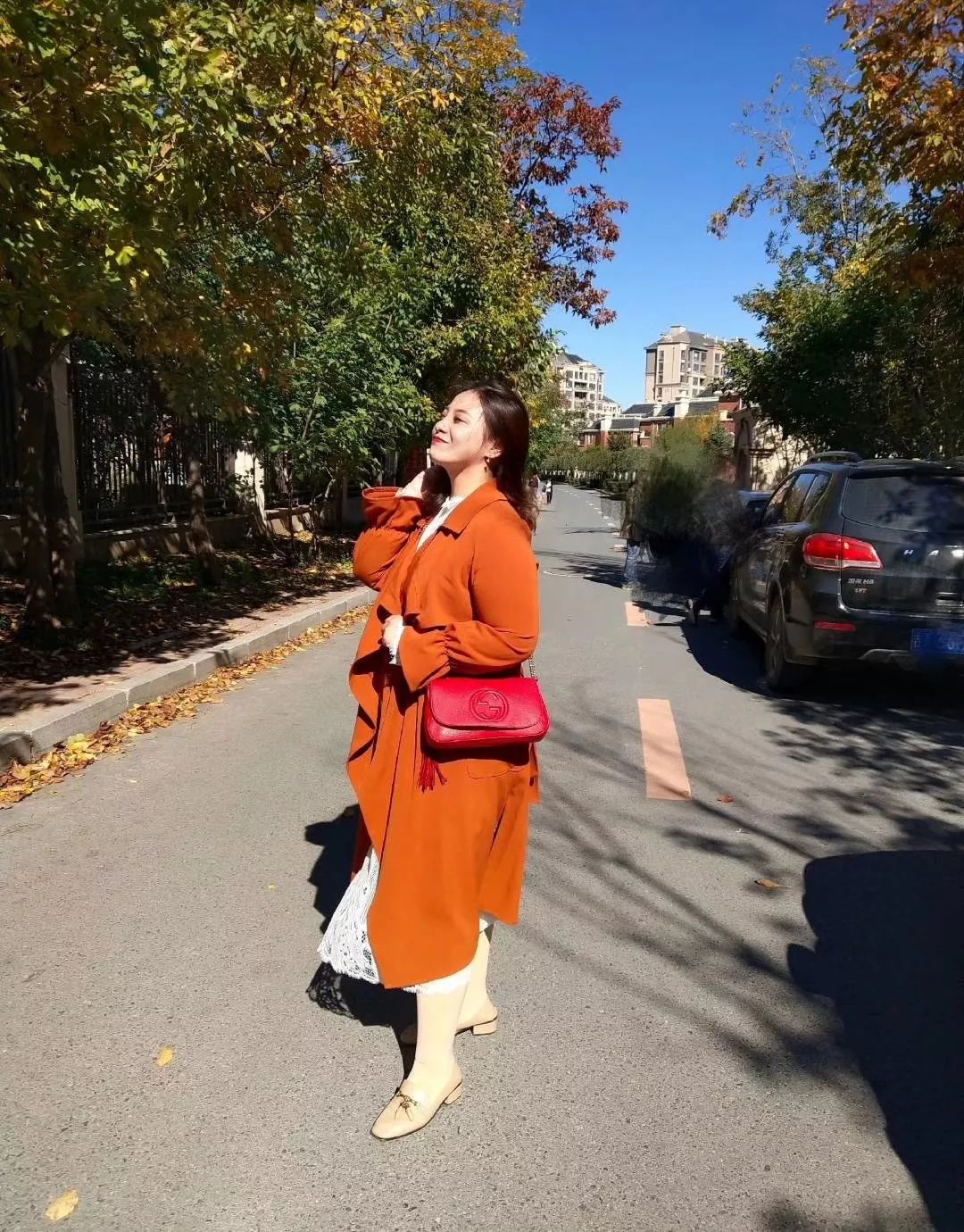 重新树立自信为了帮助那些同样爱美的胖女孩她甚至想要开一家大码女装