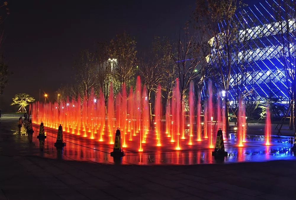 淄博市中心医院夜景图片