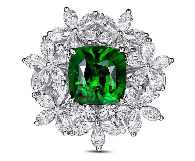 男子为躲避水牛竟意外发现稀世珍宝沙弗莱的身世这么离奇