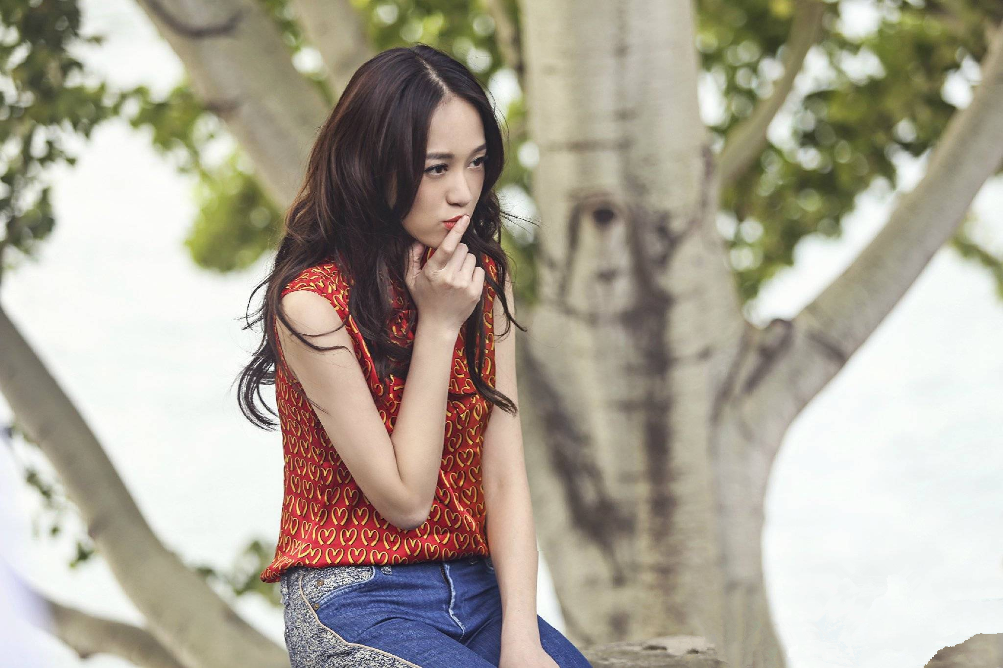 原创明星合影小心机修图只修自己也是家常便饭