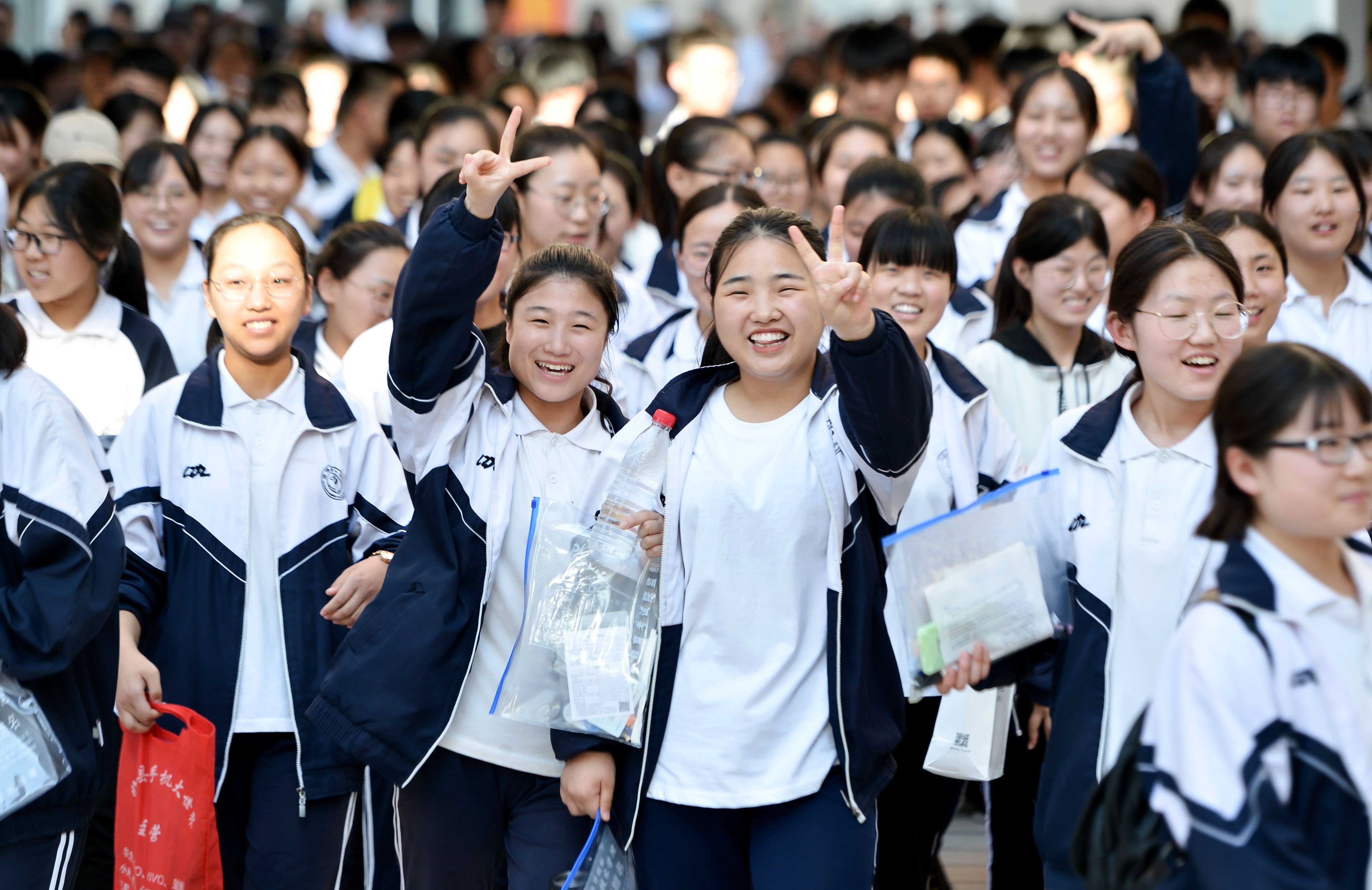 部分地區2019年高考結束6月8日,在河北省邯鄲市臨漳縣第一中學考點