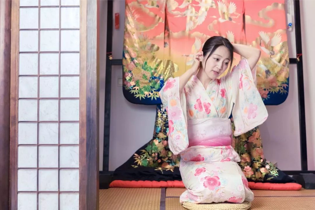 近松贵子(日本)日本脱口秀演员,各大卫视综艺节目常驻嘉宾,代表作