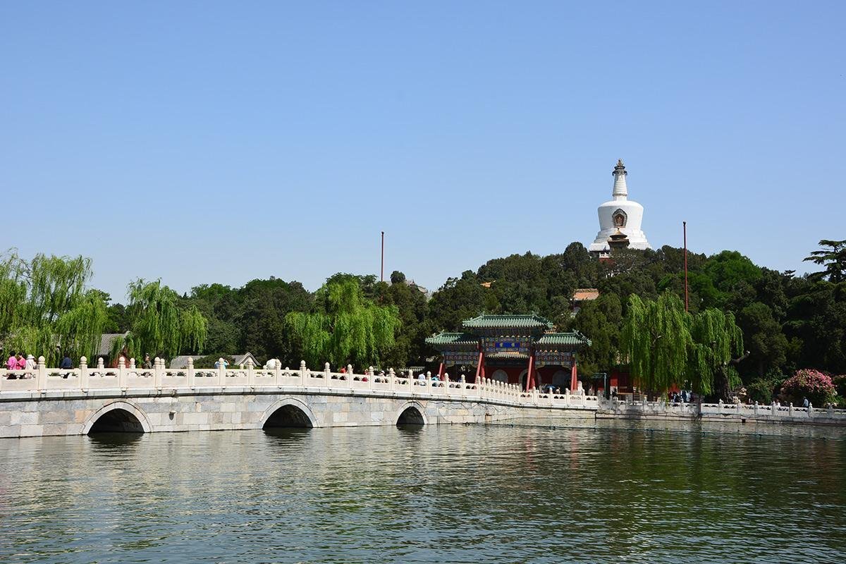 夏季想看停车坐爱枫林晚那就来打卡北京的这座红枫公园
