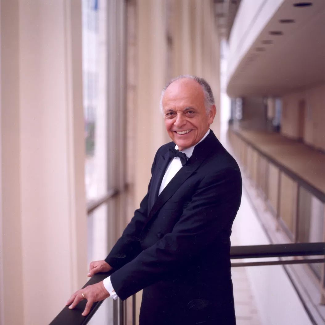 这对于nypo而言属于正常范围,记得当年洛林·马泽尔(lorin maazel)