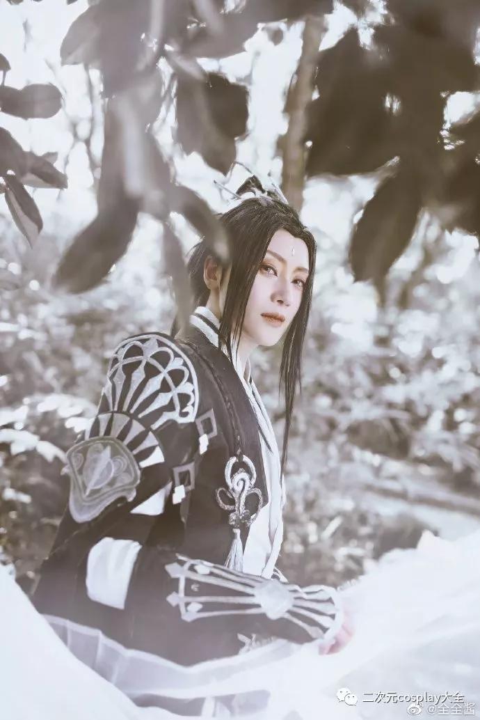 剑网三蓬莱成女驰冥道长cos唯美仙幻颜艺好评