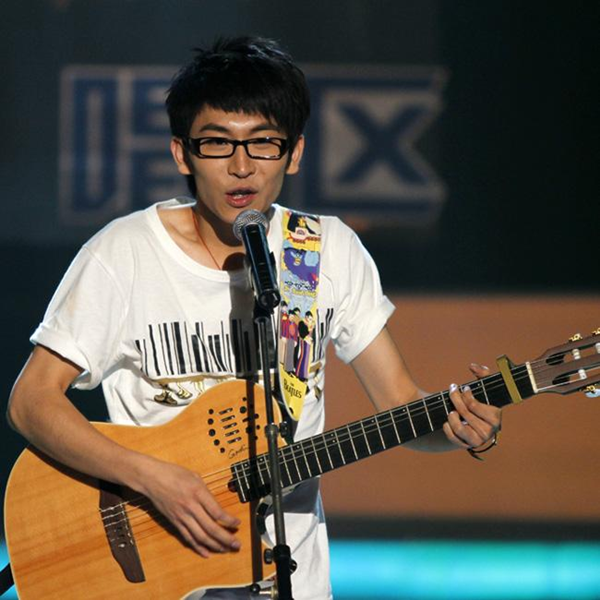 2010届快男重聚他长成大叔他整容不敢认星途最好的他变这样