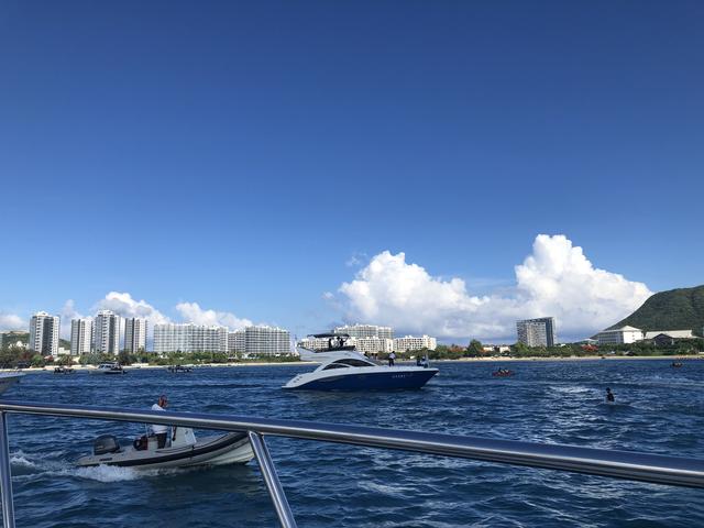 原创欢度端午节三亚游艇出海成了游客心中的必选项