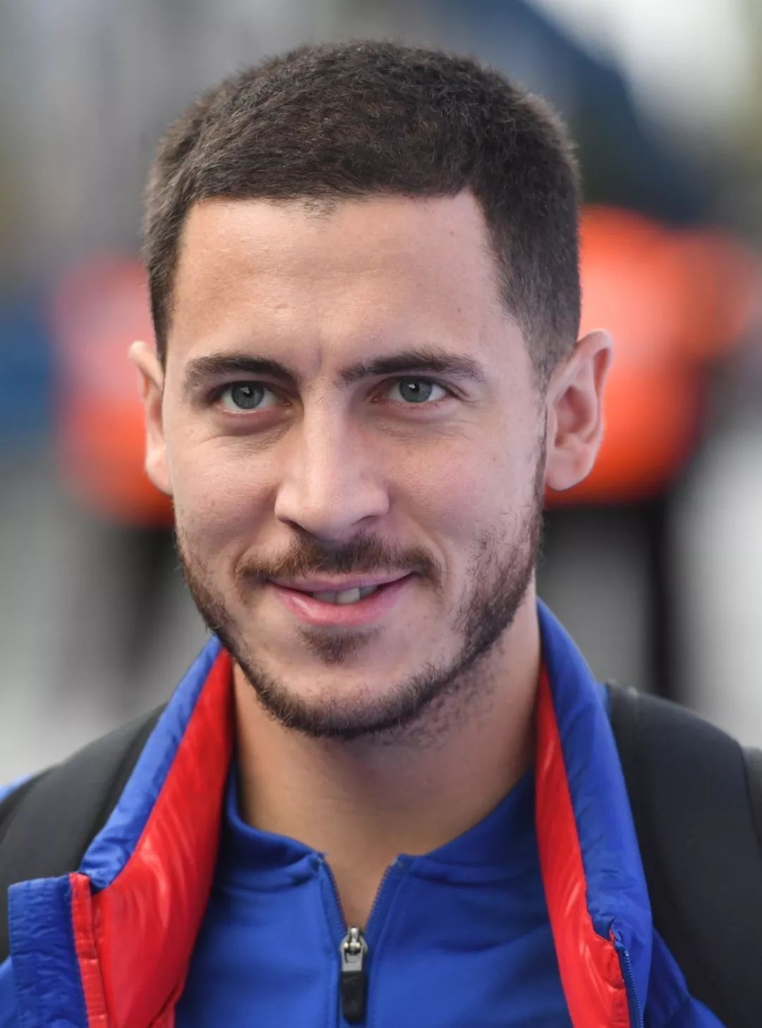 官方| 阿扎尔正式加盟皇家马德里