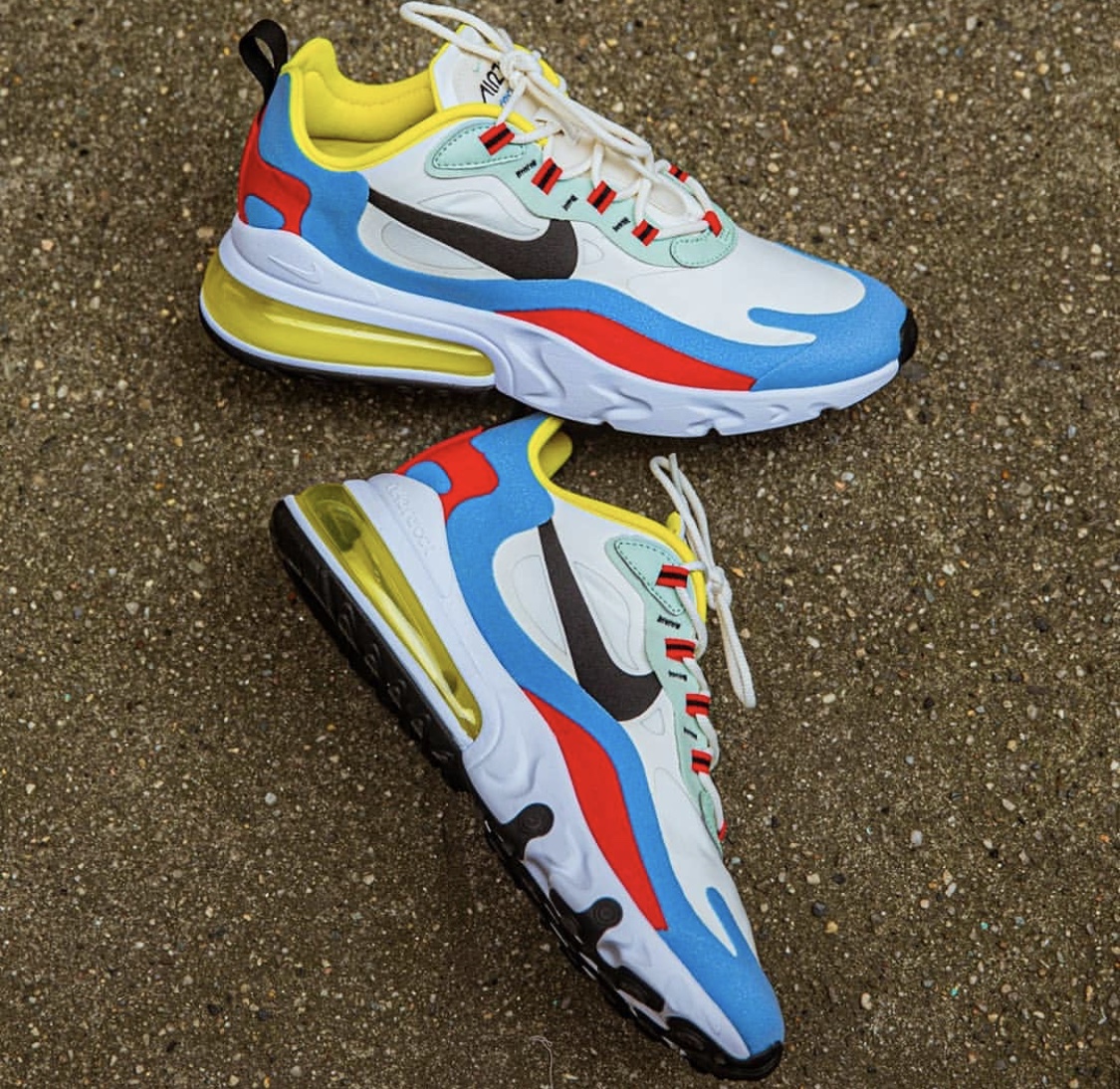 混血跑鞋炫色登场复古nikeairmax270react的全新体验