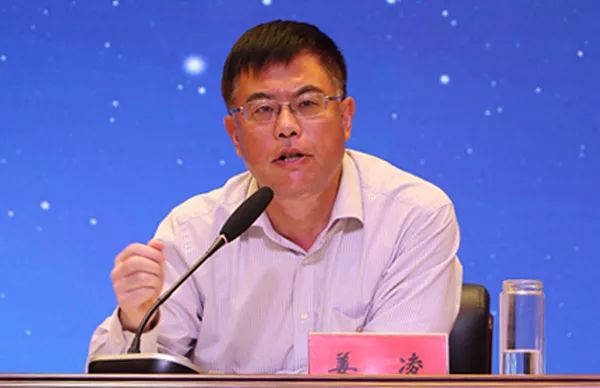 海陵区召开素质教育52工程建设现场会