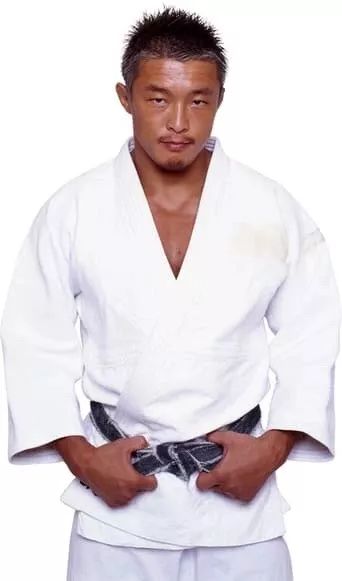 专题丨秋山成勋绅士作派成就超级明星