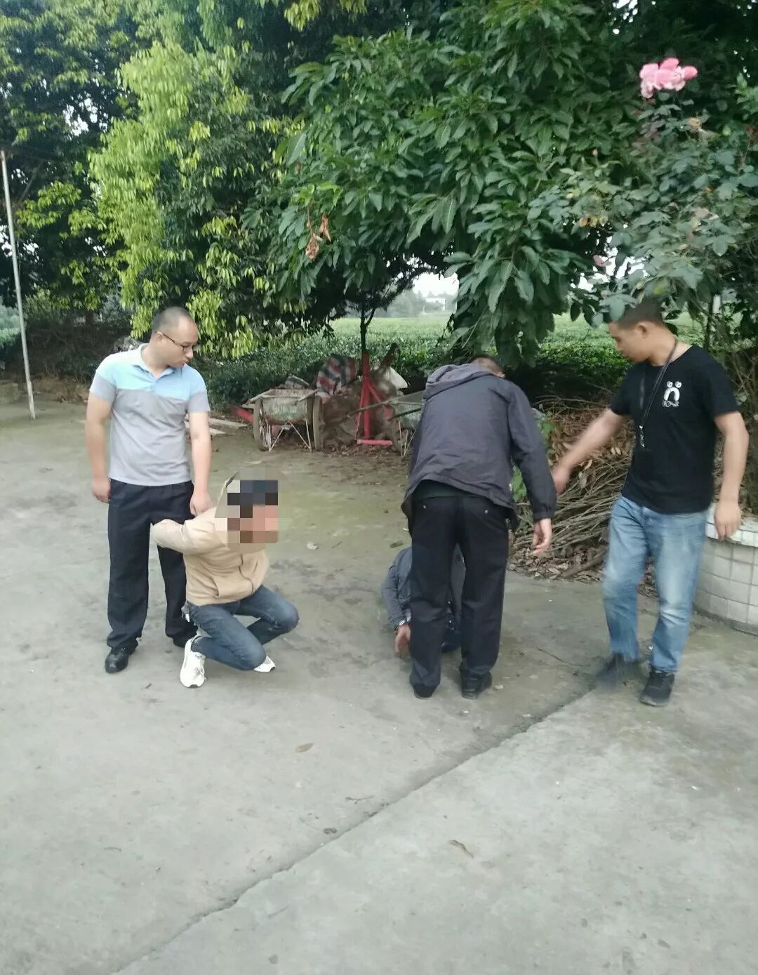 电瓶车电瓶多次被盗民警历时多日将三名嫌疑人抓获