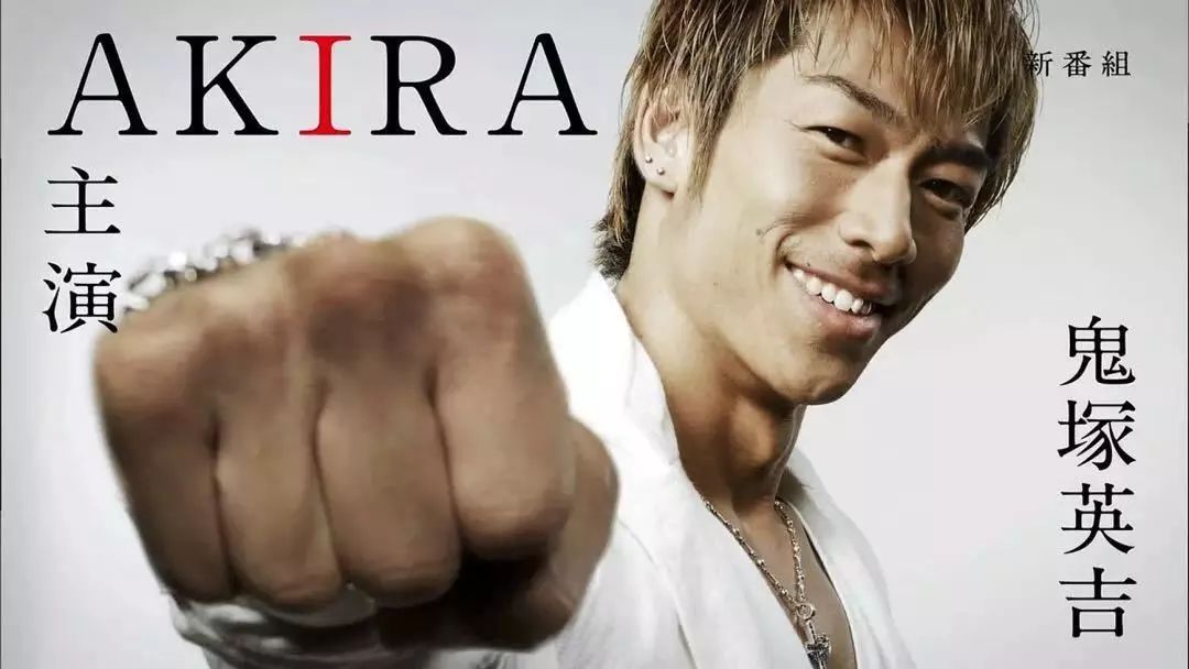 17年还进军好莱坞出演了《沉默》麻辣教师gto先后演了4部作为演员也很