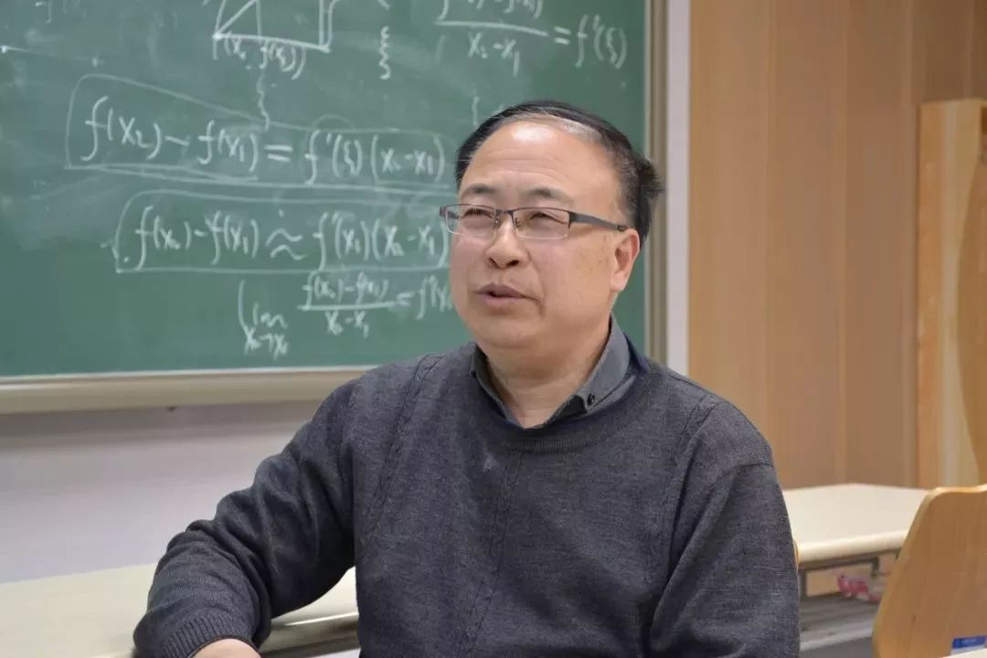 高考季 | 40年前 我考上了北化_贾俊岭