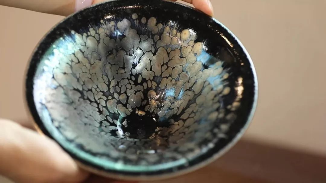 福建有处清新娴静的水吉镇,藏着名叫"万山可染","金丝万缕"的宝物,你