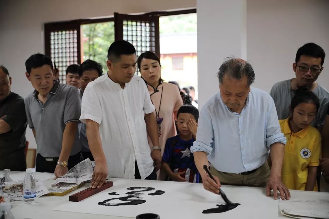 艾香醉端阳文化粽传承永康市南都禅寺举办首届传统民俗文化节