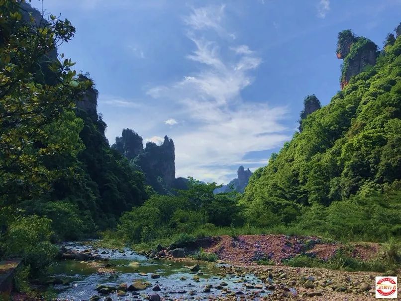 7:50 中國南方航空cz3774航班飛赴湖南常德市,體驗落地自駕快捷與休閒