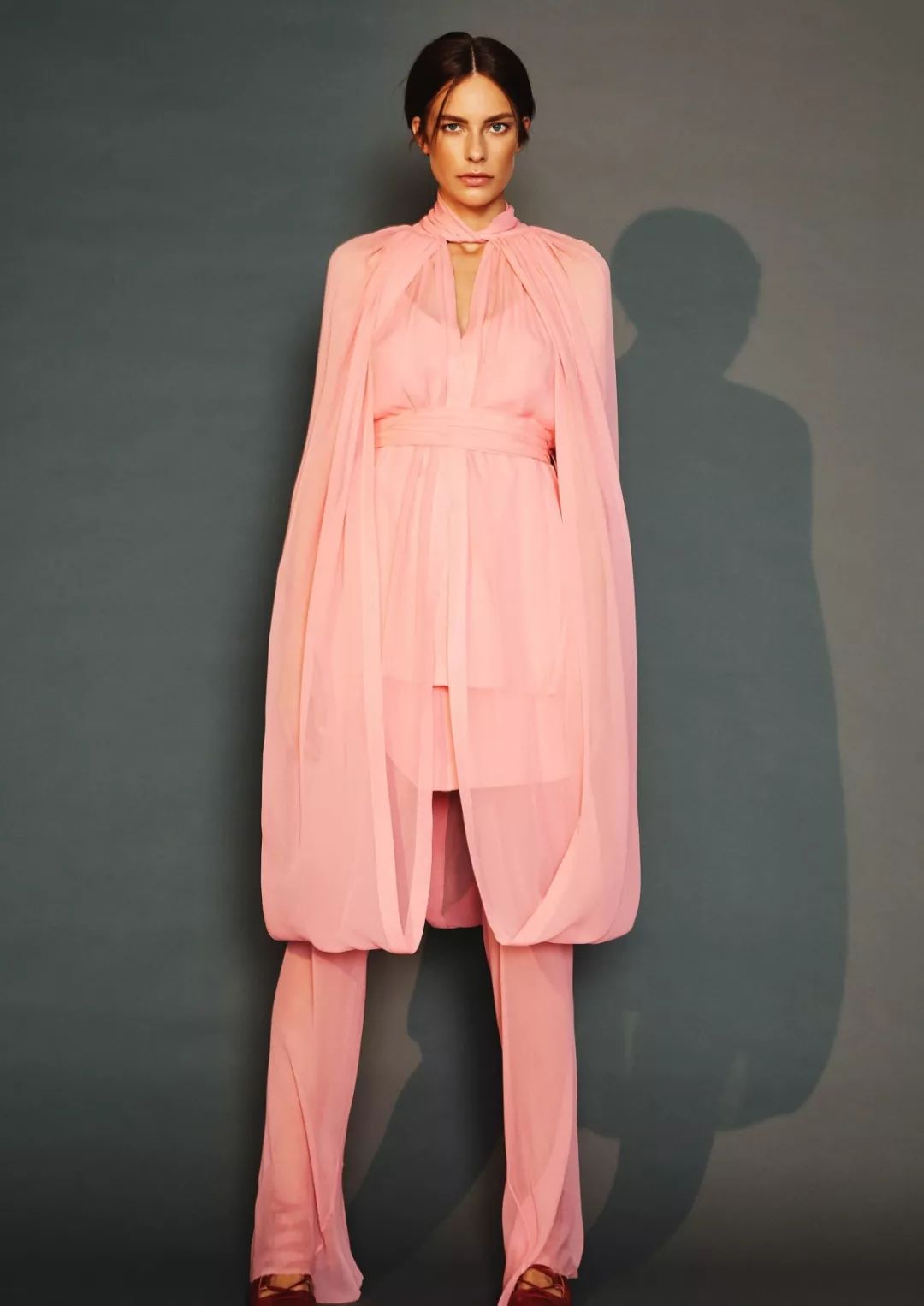2020/21秋冬色彩分析:中性蜡粉色 重归质朴生活 - 服装饰品 - 征集