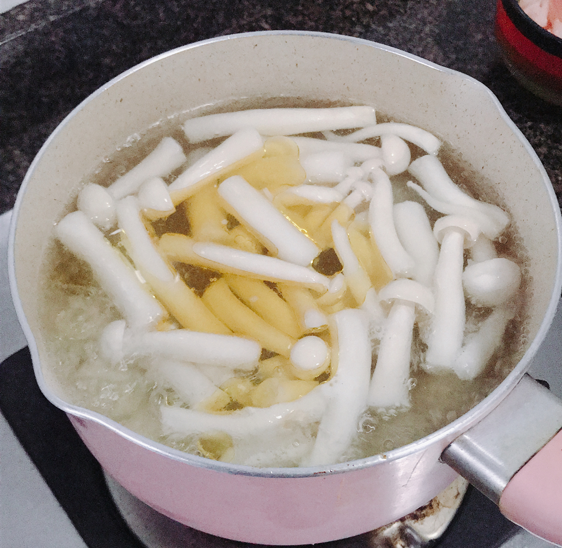 白玉菇养生汤