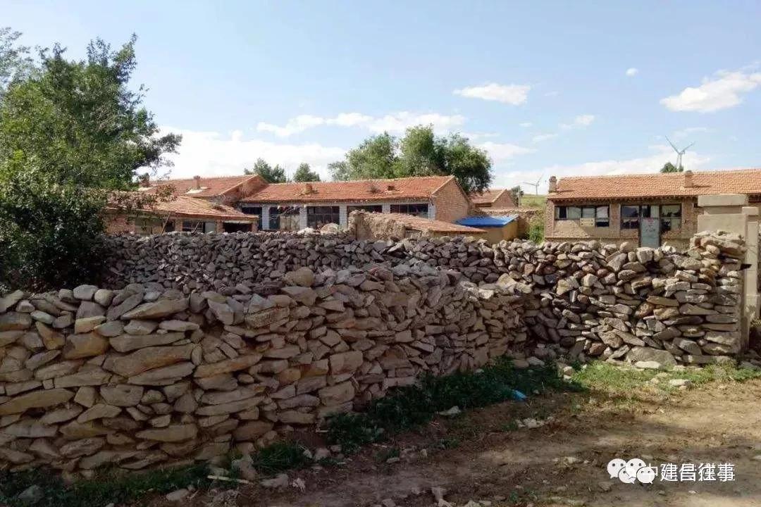 建昌往事——石头墙记忆!_农村