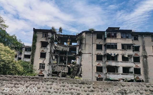 汉旺地震遗址灵异事件图片