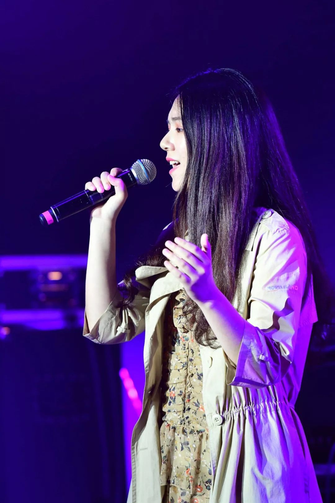 15王钰飞《念》从编曲到填词都是王钰飞独立创作完成的第一句如