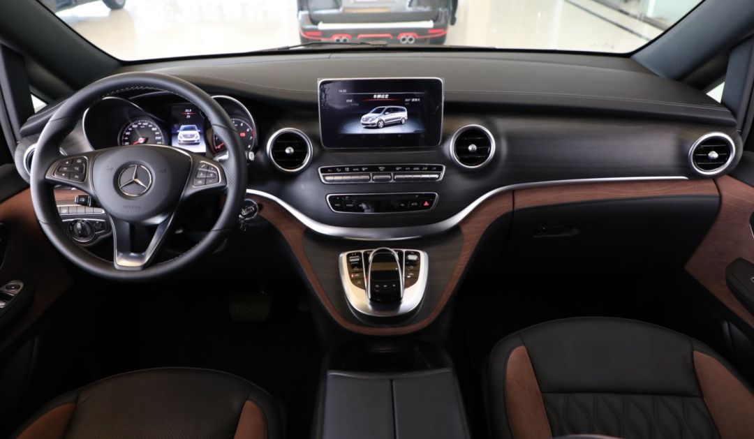 2020款奔驰v260改装高顶7座商务 商务中精品