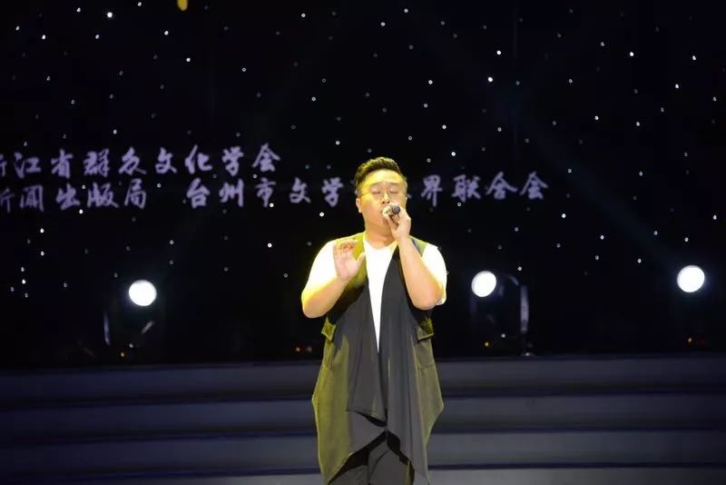 陈冠羽天台荣誉市民,国家一级歌唱家郑培钦近日,由浙江省文化和旅游厅