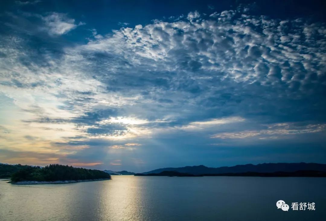 大美湖光山色萬佛湖環湖路風景迷煞人