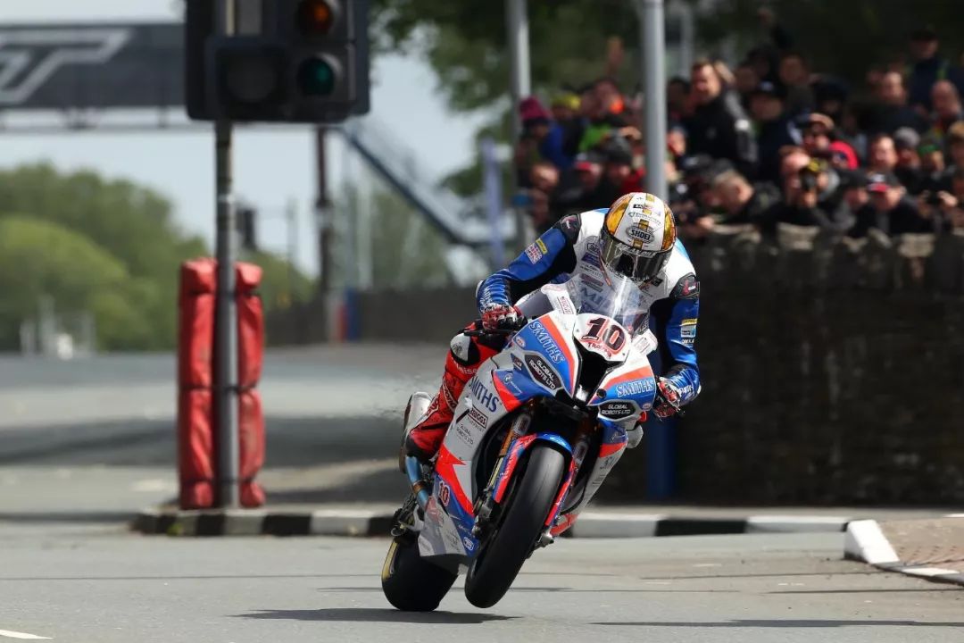 视频集2019曼岛ttsbksenior比赛精华