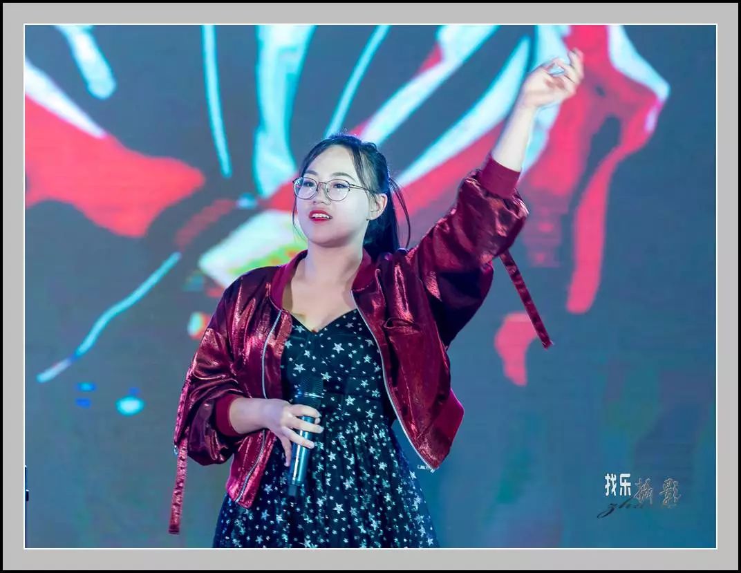 感恩母校圆梦未来武城二中2019届毕业晚会掠影