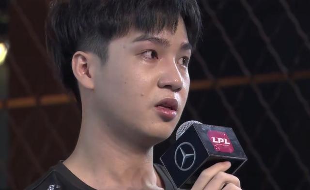 从此lpl的舞台再无羊来letme在退役仪式上哭成泪人