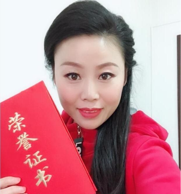 草帽姐其实山东综艺频道作为地方频道,受众群体只在山东本地,但是因为