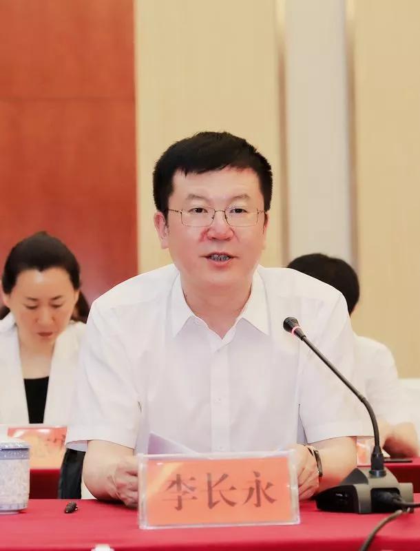 潘葳随东昌区党政考察团来到与东昌区对口合作的浙江省台州市椒江区