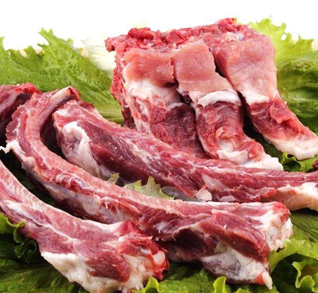 要吃肉骨中瘦,骨头上的肉最好吃_排骨