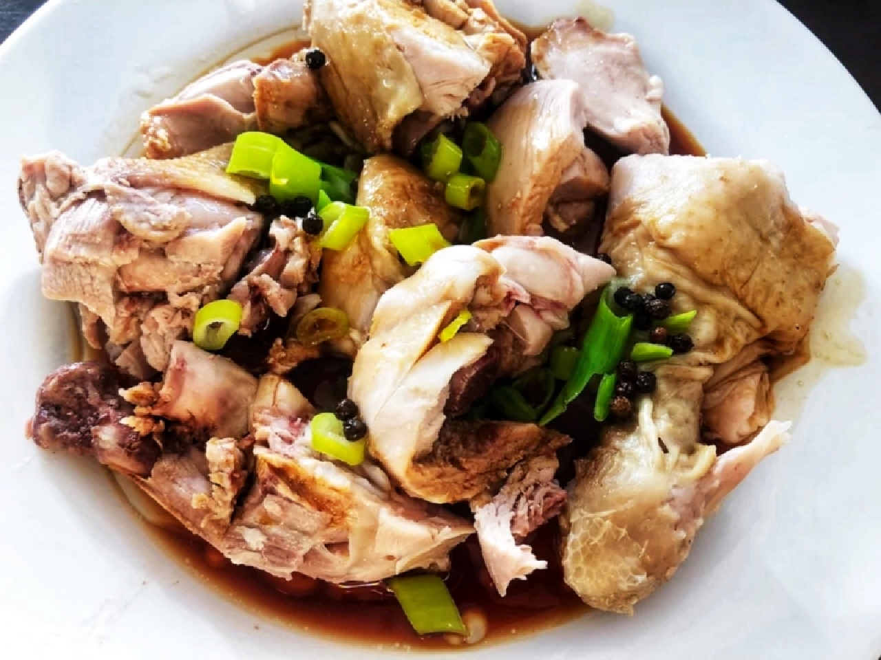 客家美食葱油鸡学会这电饭锅做法葱香浓郁肉质比饭店还嫩滑